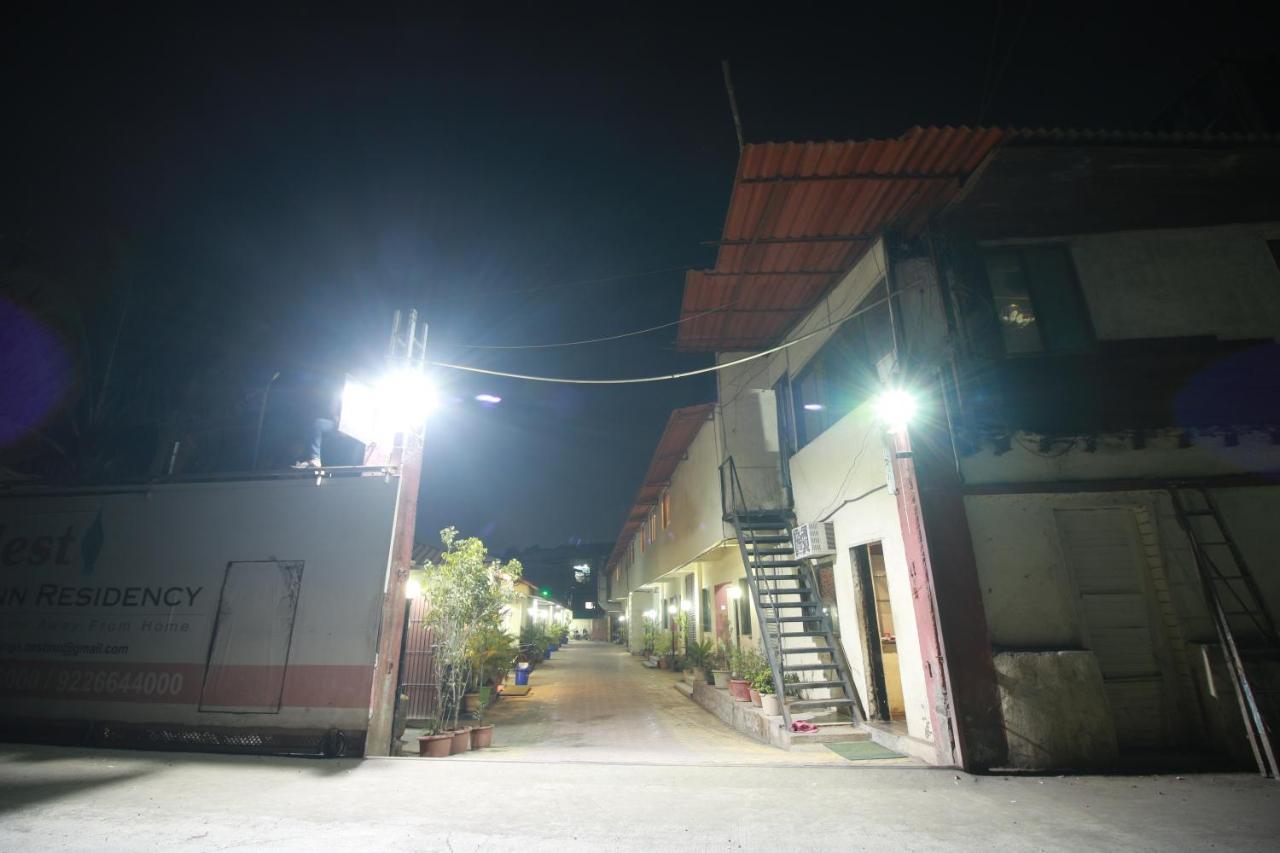 Hotel Nest Inn Residency Bhiwandi エクステリア 写真