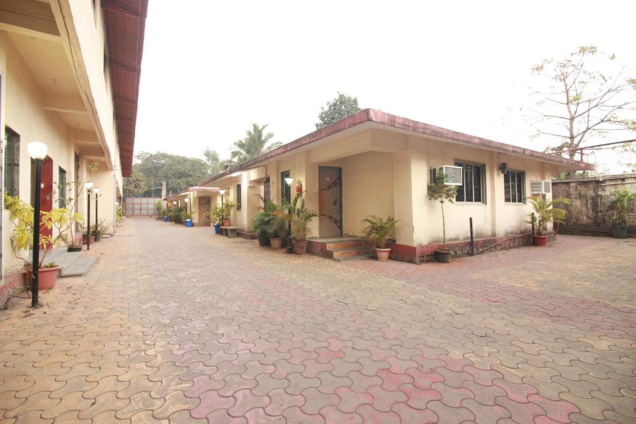 Hotel Nest Inn Residency Bhiwandi エクステリア 写真