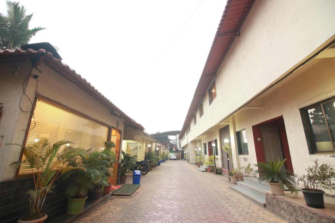 Hotel Nest Inn Residency Bhiwandi エクステリア 写真