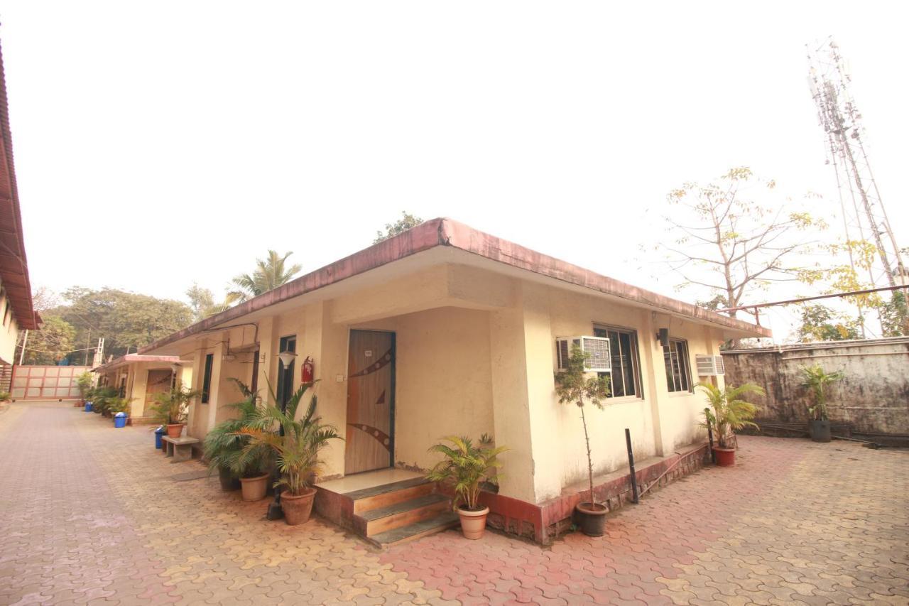 Hotel Nest Inn Residency Bhiwandi エクステリア 写真